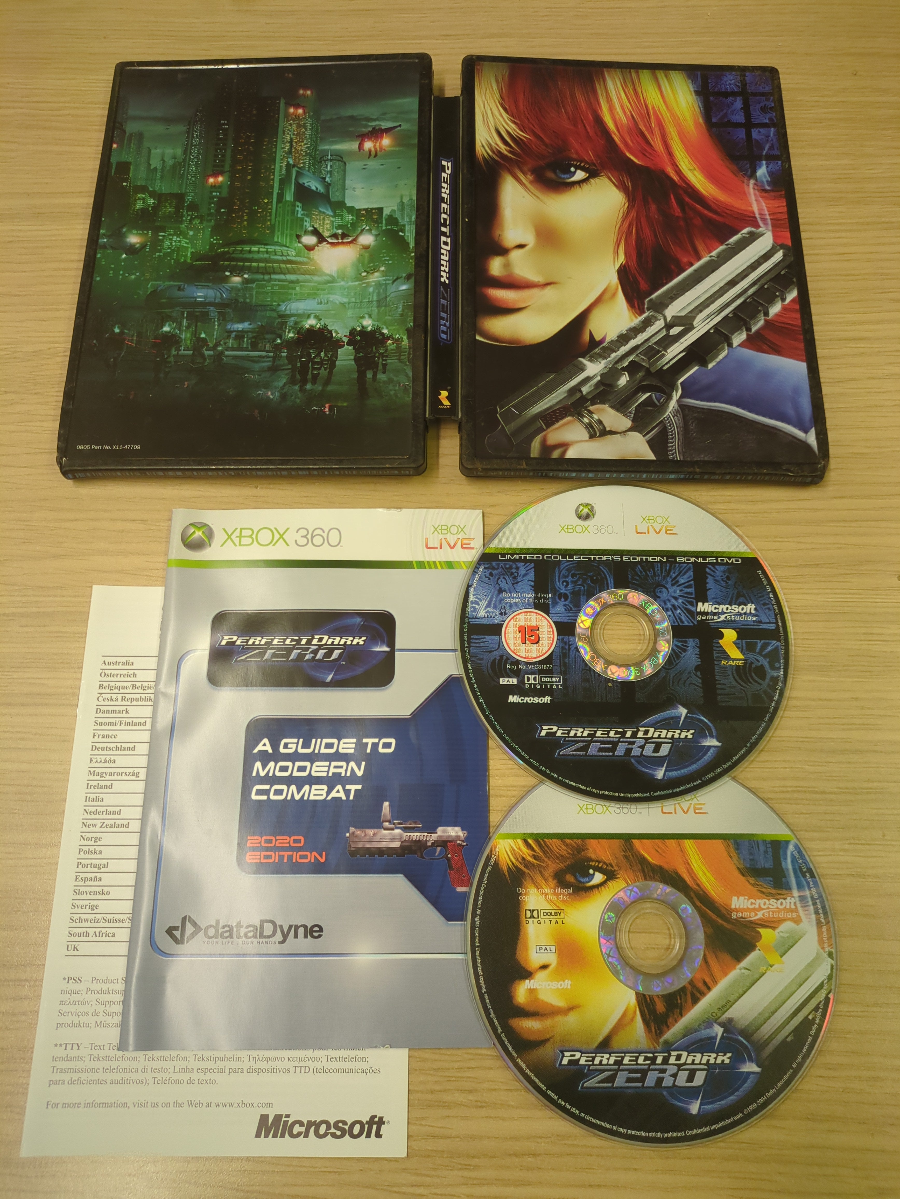 Perfect Dark Zero Limited Collector's Edition Xbox 360 game Perfect Dark Zero Limited Collector's Edition Xbox 360 game